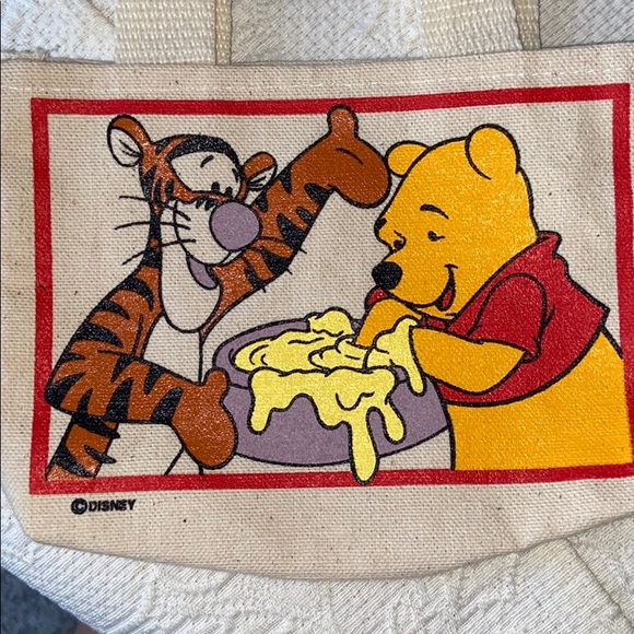 Winnie the Pooh Cotton Gift Bag - Picture 2 of 6